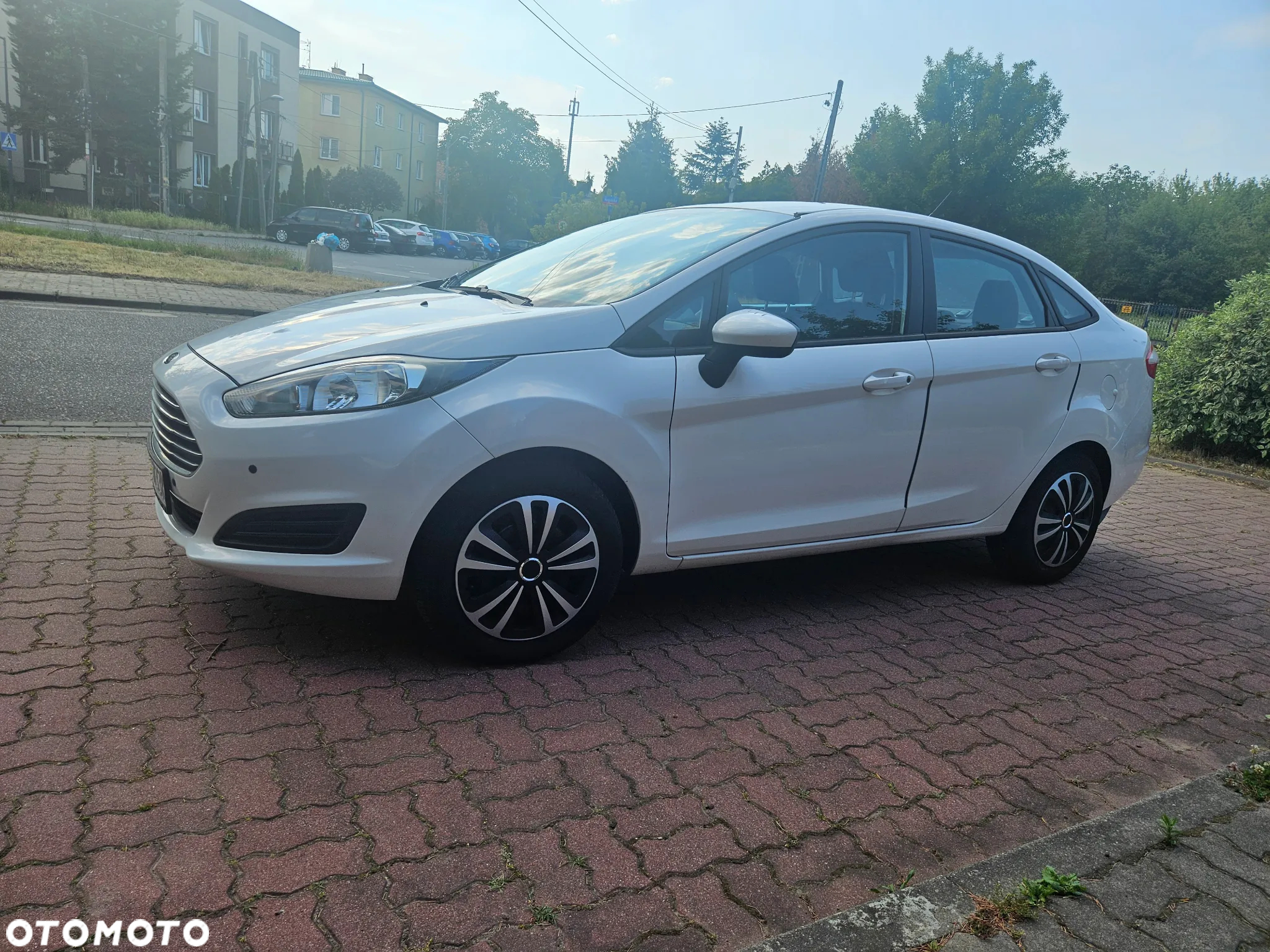 Ford Fiesta - 2