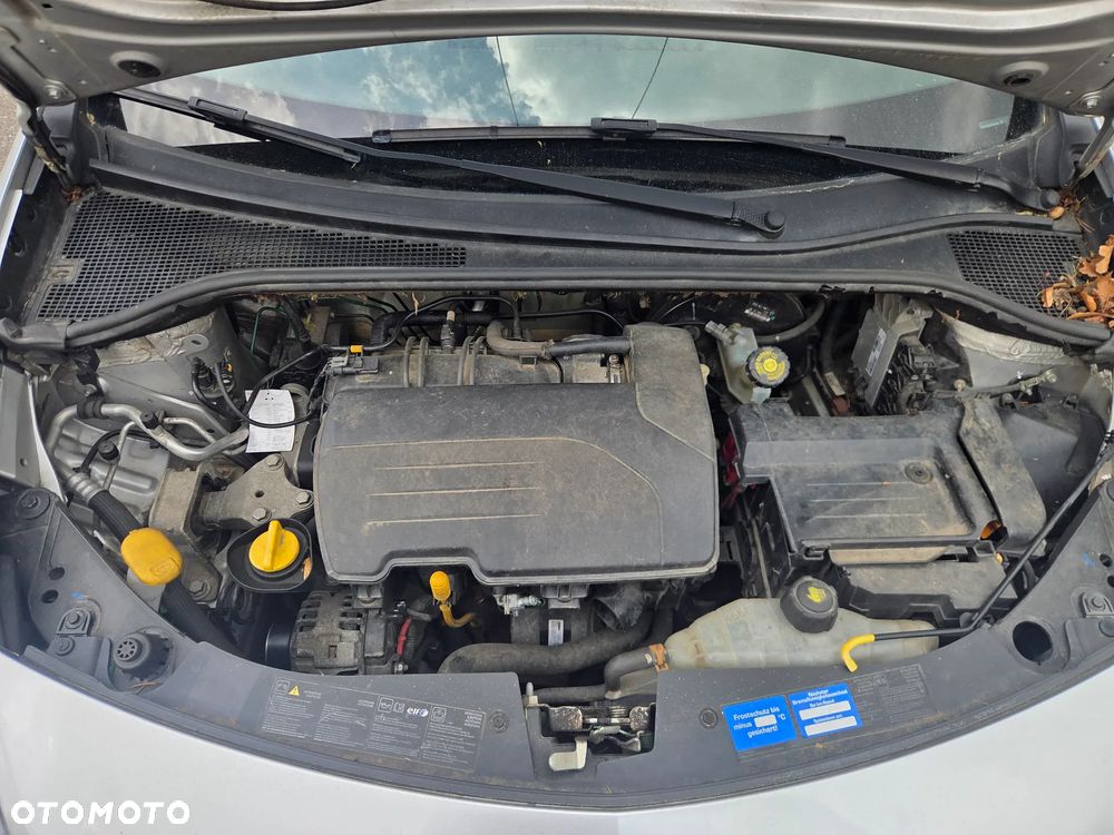Renault Clio - 9