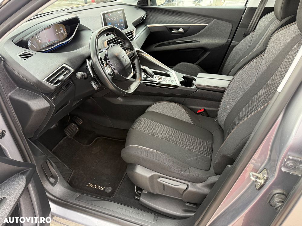 Peugeot 3008 1.2 PureTech Turbo S&S EAT6 Allure - 6