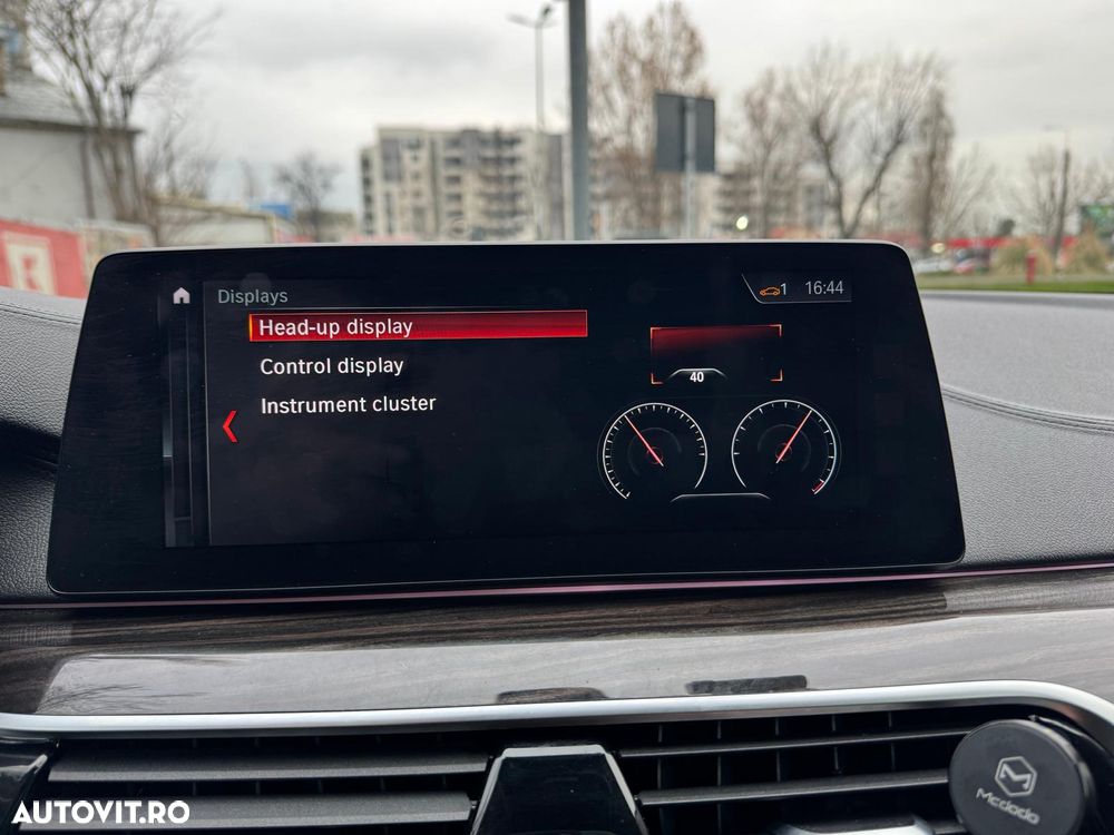 BMW Seria 5 520d xDrive Aut. Luxury Line - 13