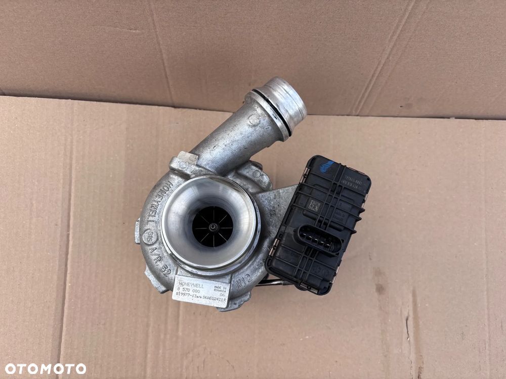 Turbosprężarka BMW Mini Diesel 2.0 X1 F48 X2 F39 2 F45 B47 8570080 Sterownik 797863-0081 Turbo Turbina Nastawnik - 1