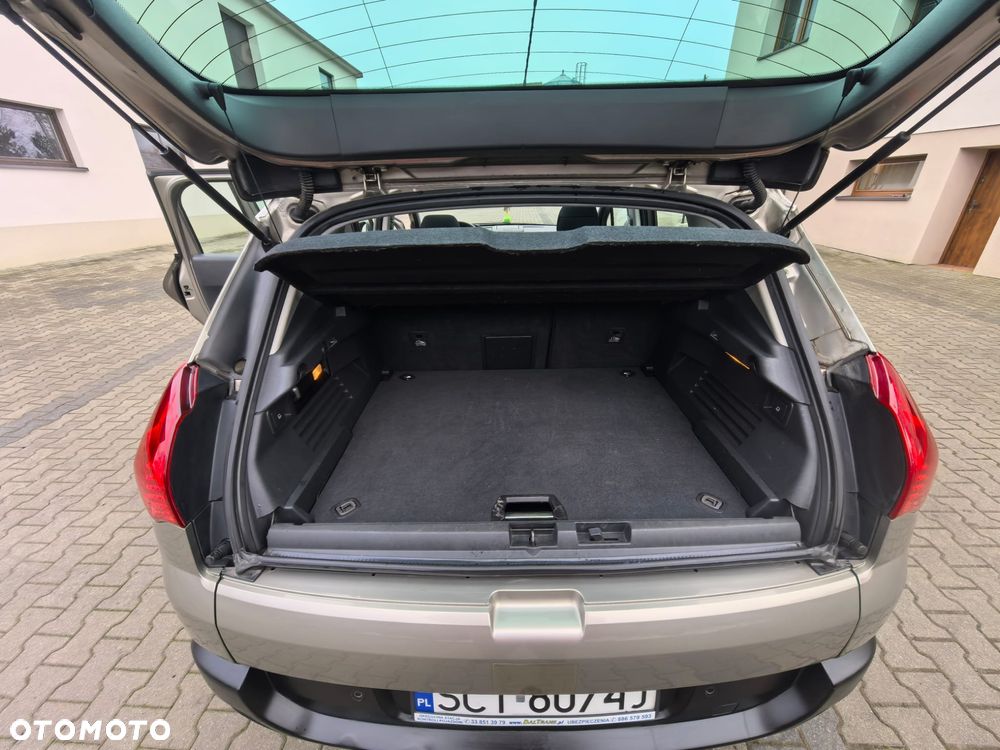 Peugeot 3008 HDi FAP 150 Premium - 26