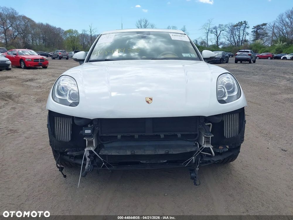 Porsche Macan - 23