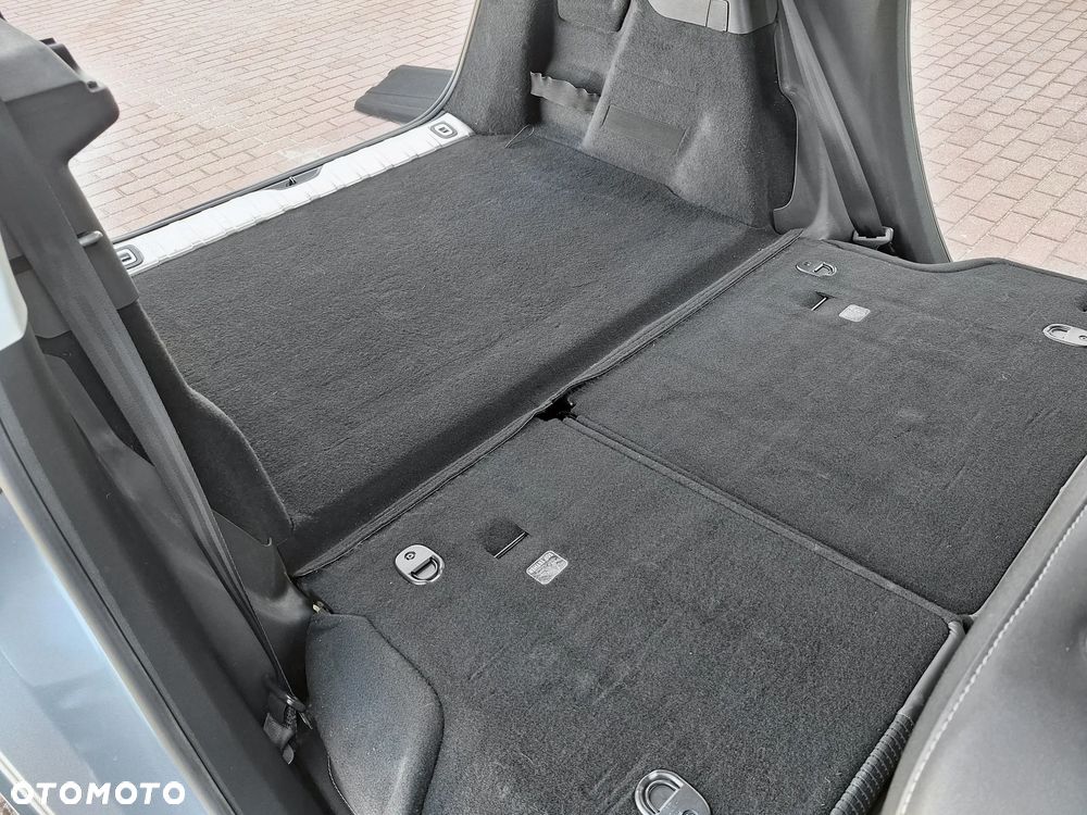 Peugeot 2008 1.6 BlueHDi Allure - 13