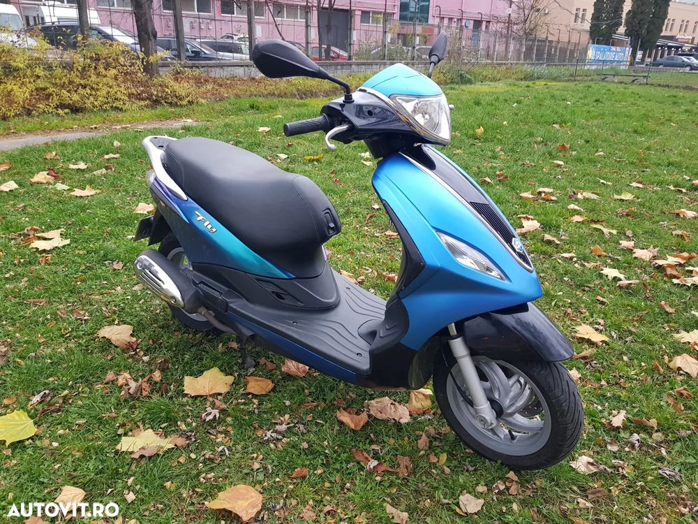 Piaggio Fly 150 - 12