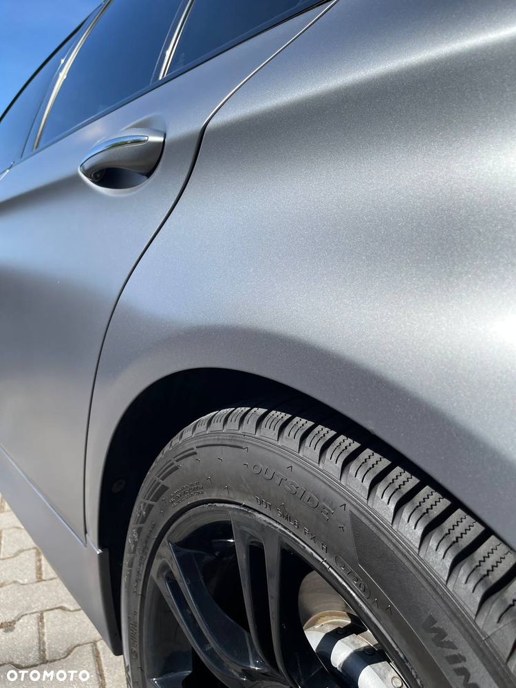 BMW Seria 5 525d xDrive - 8