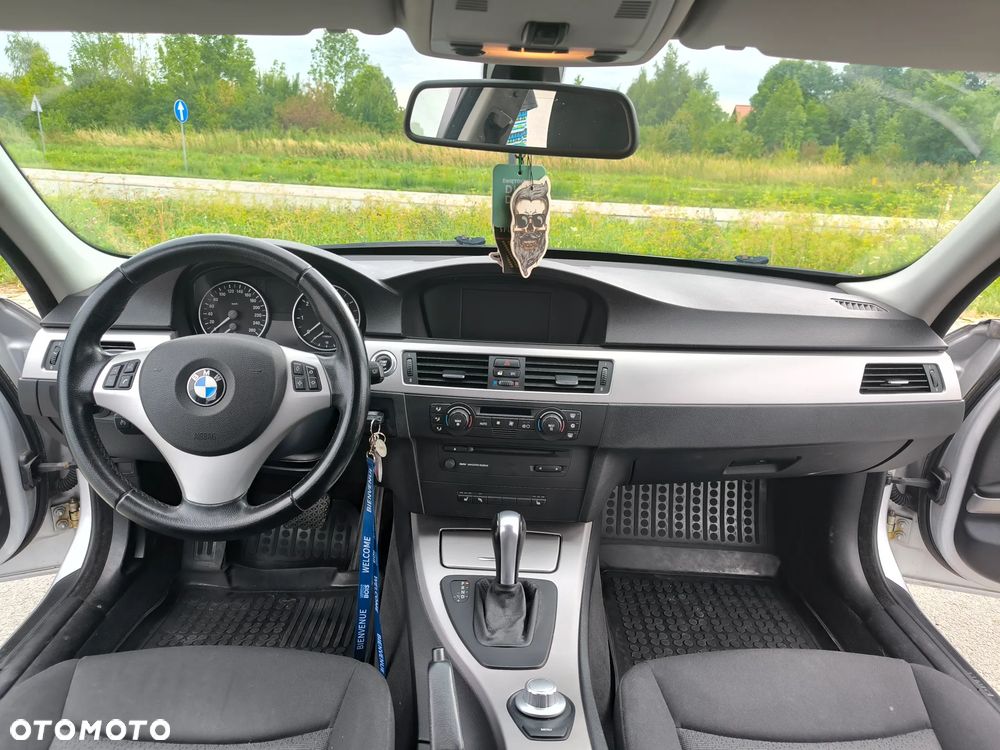BMW Seria 3 - 11