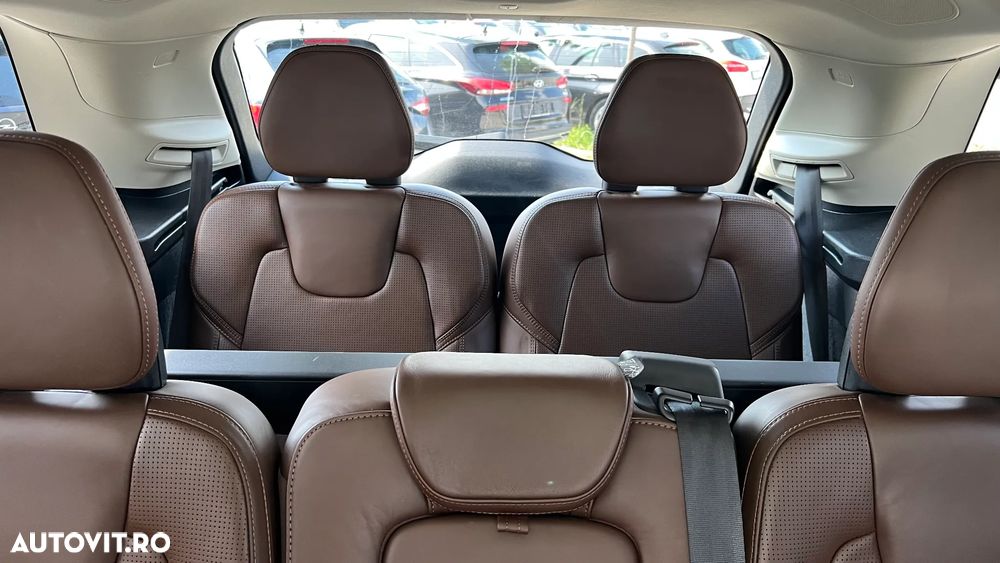 Volvo XC 90 T8 AWD Twin Engine Geartronic Inscription - 32
