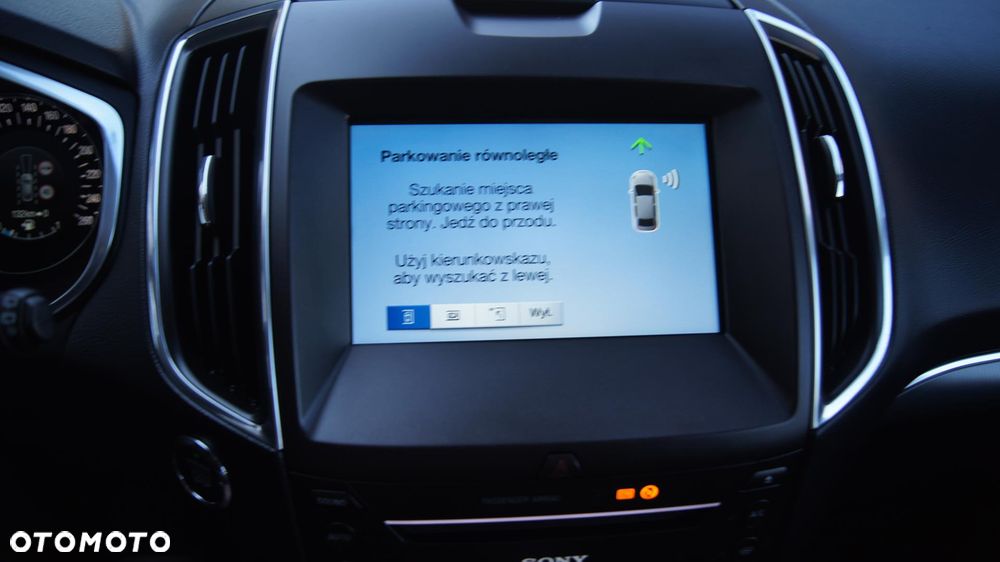 Ford S-Max 2.0 TDCi Titanium PowerShift - 23