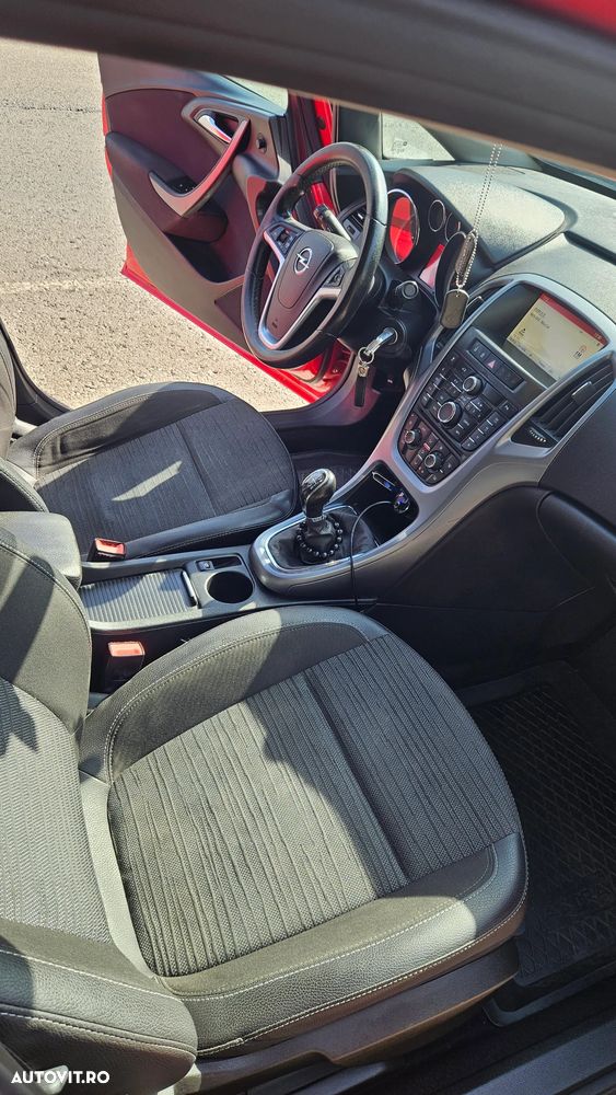 Opel Astra - 10
