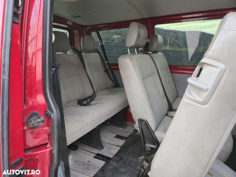 Volkswagen Transporter Caravelle BMT Edition - 16