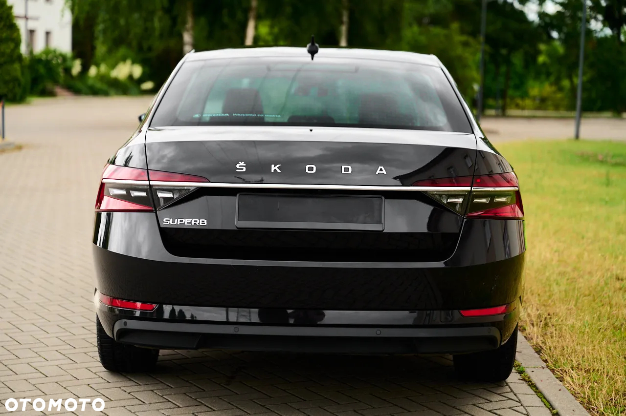 Skoda Superb 2.0 TDI SCR Style DSG - 8