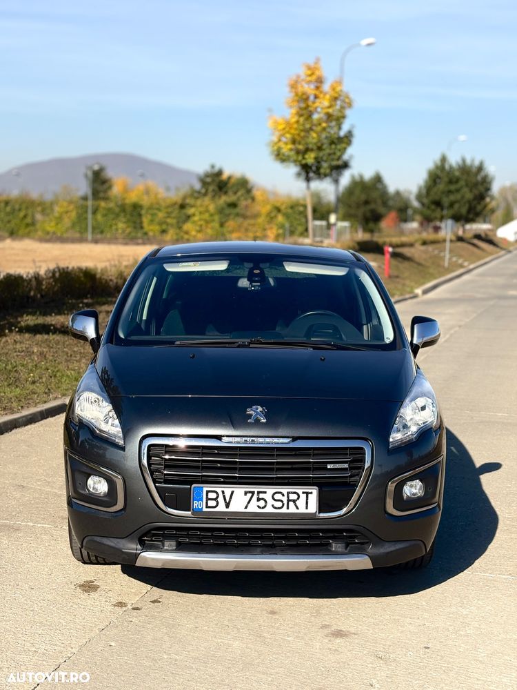 Peugeot 3008 HYbrid4 - 13