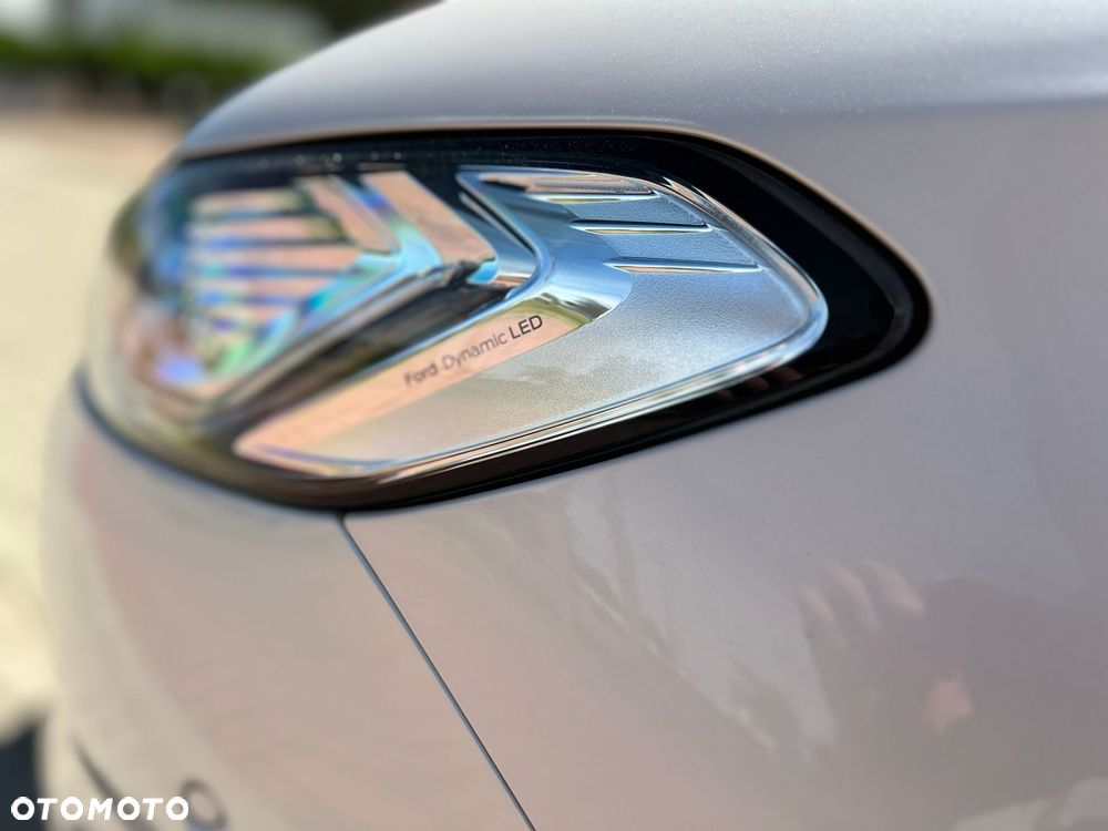 Ford Mondeo 2.0 EcoBoost STart-Stopp Autom ST-Line - 22