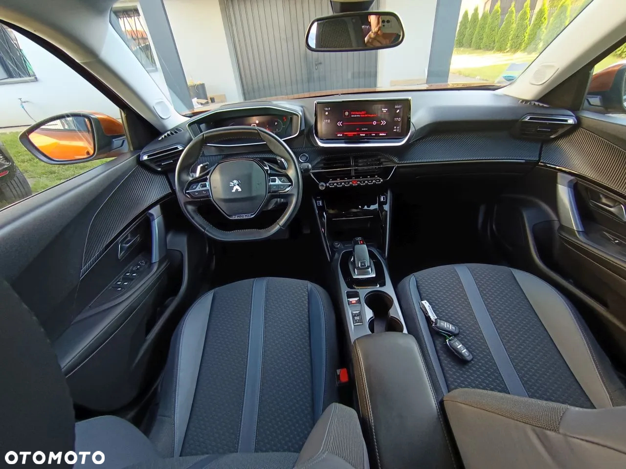 Peugeot 2008 PureTech 130 EAT8 Allure - 14