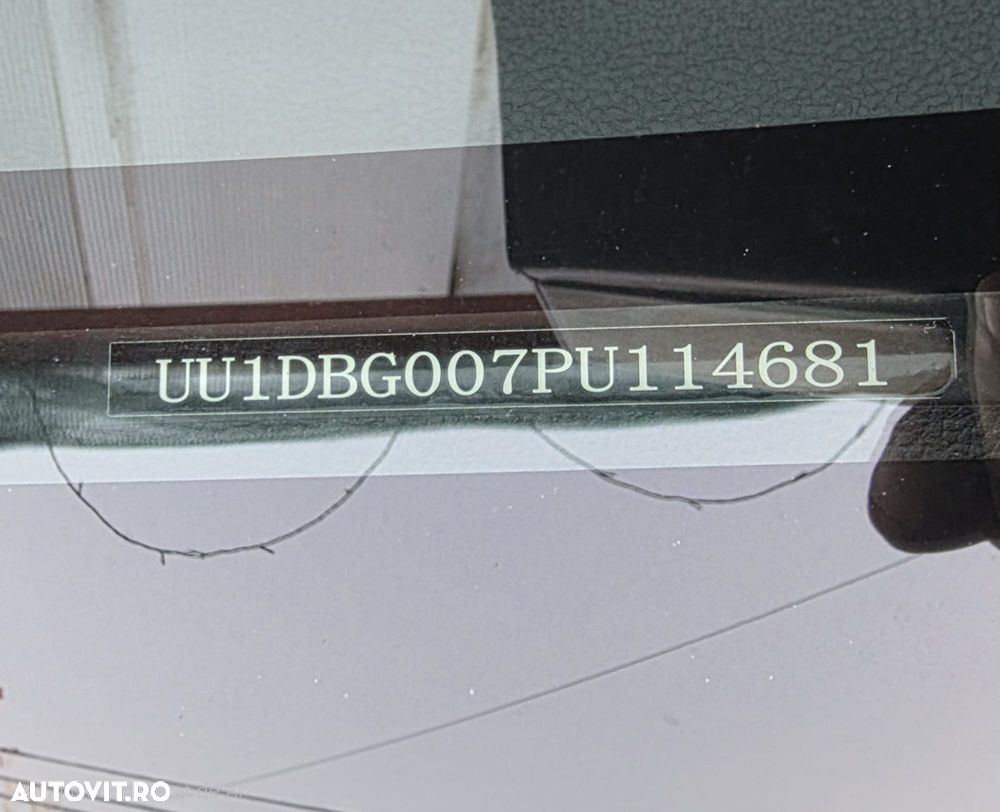 Dacia Spring Expression - 13