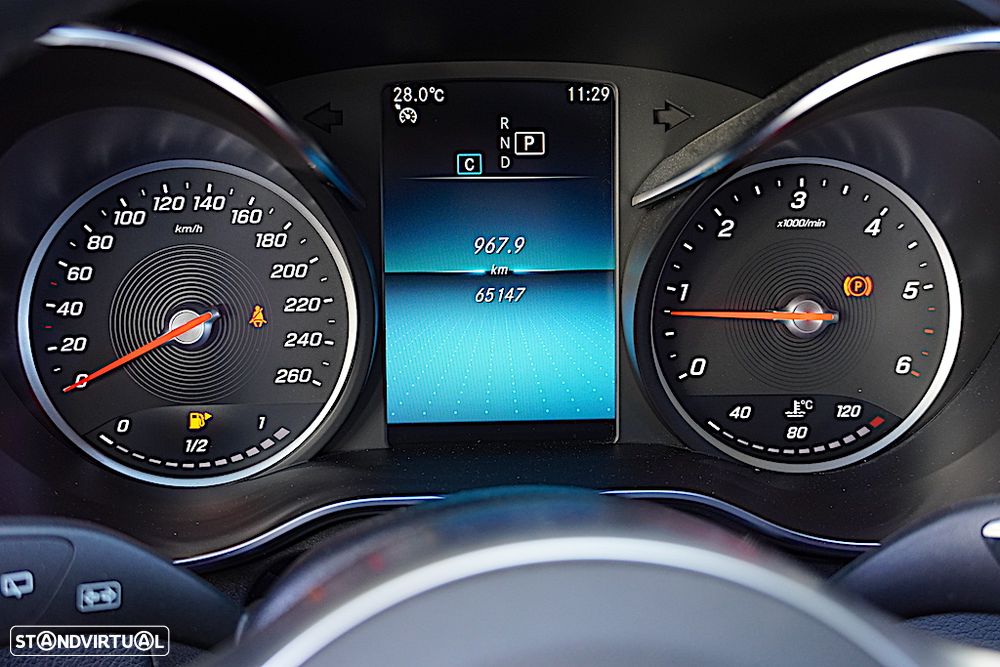 Mercedes-Benz C 220 d AMG Line - 35
