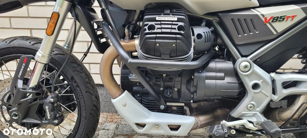 Moto Guzzi V85 - 28