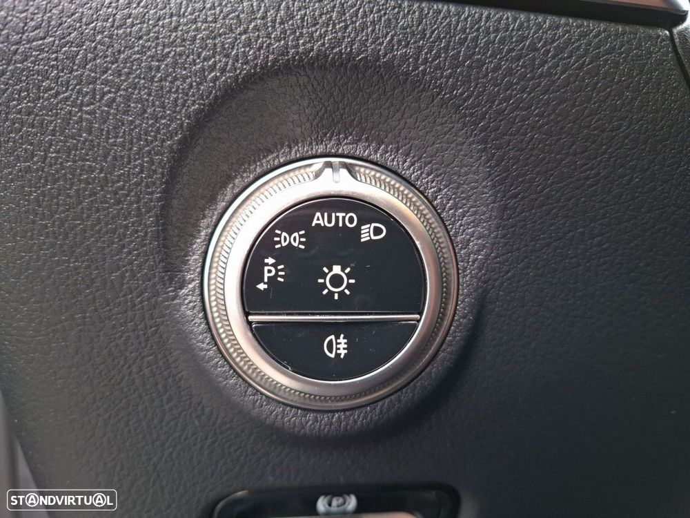 Mercedes-Benz C 220 d Avantgarde - 20