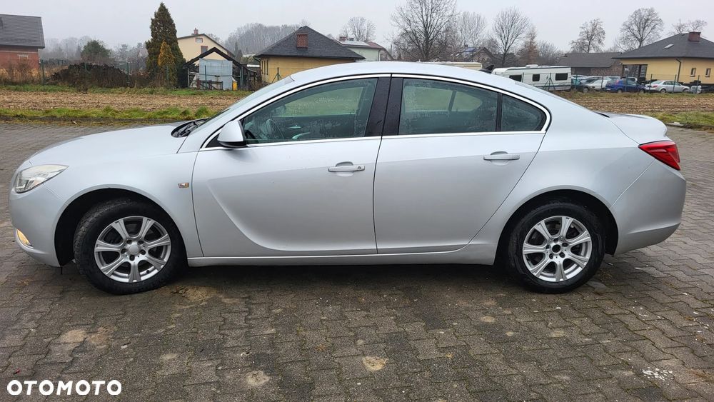 Opel Insignia - 24