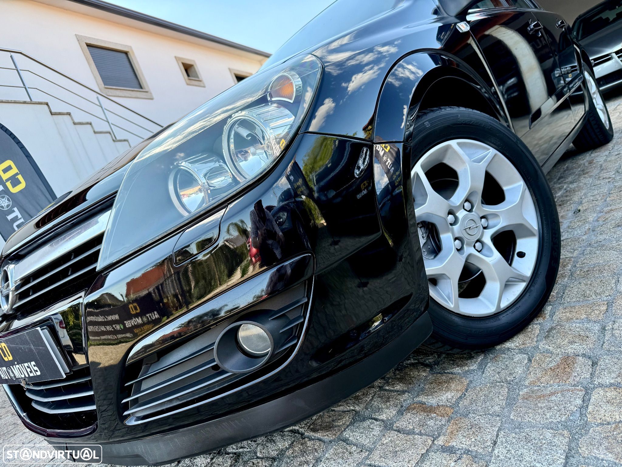 Opel Astra 1.3 CDTi Cosmo - 1