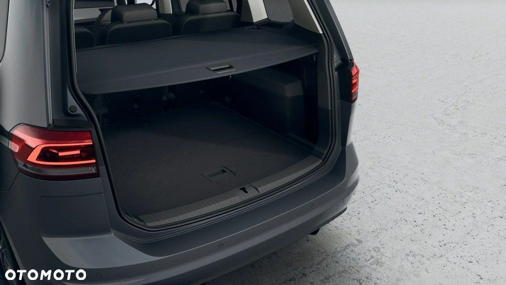 Volkswagen Touran - 9