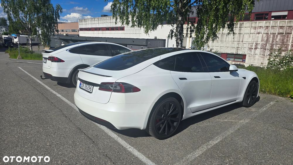Tesla Model S Performance - 3