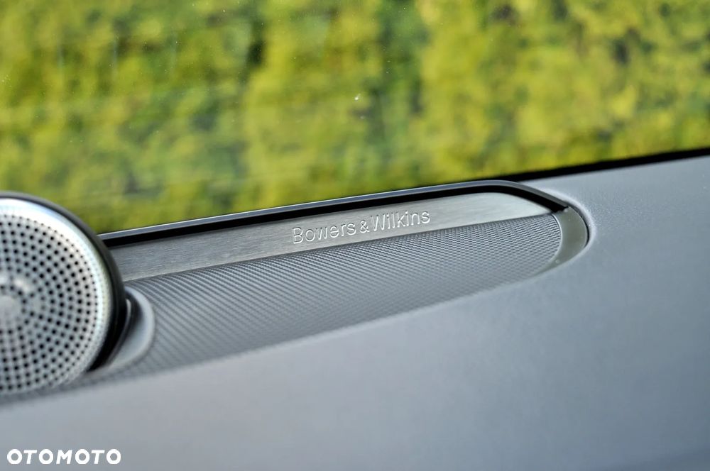 Volvo V60 Cross Country B4 D AWD Plus - 23