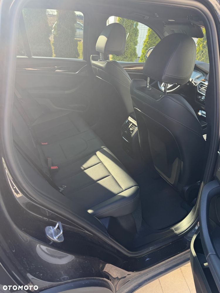 BMW X3 xDrive30i Advantage - 13