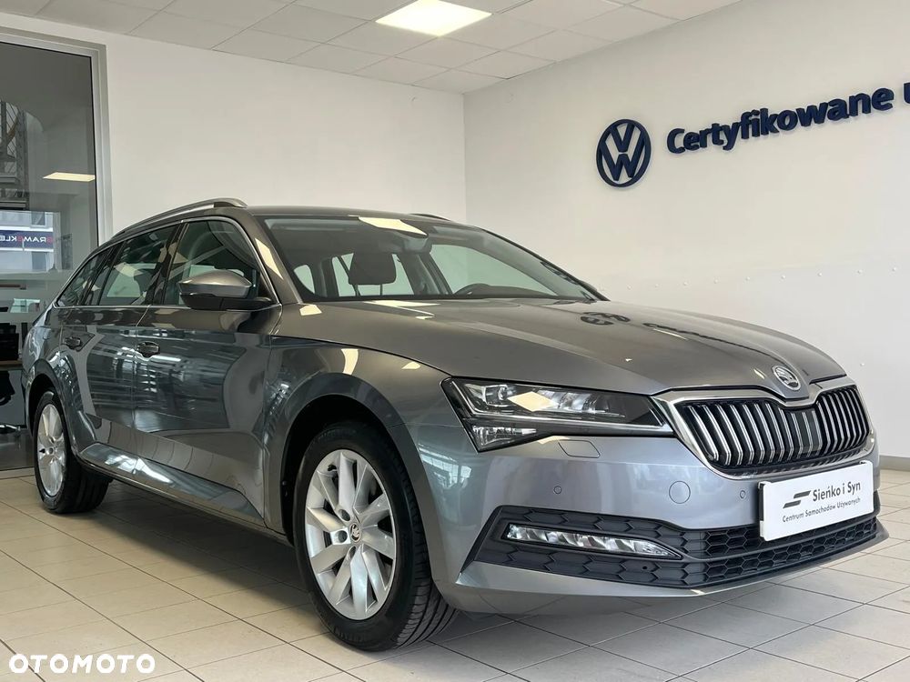 Skoda Superb 1.5 TSI Ambition DSG - 9