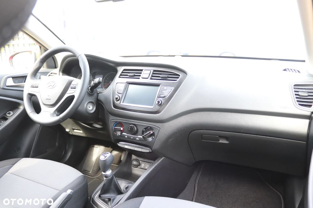 Hyundai i20 - 29
