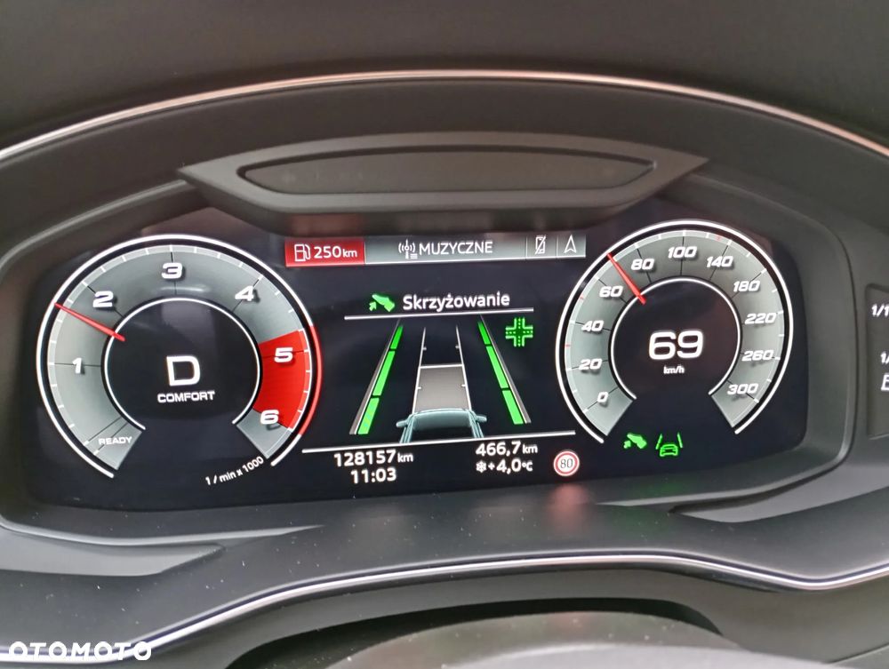 Audi A6 Avant 40 TDI quattro S tronic design - 11