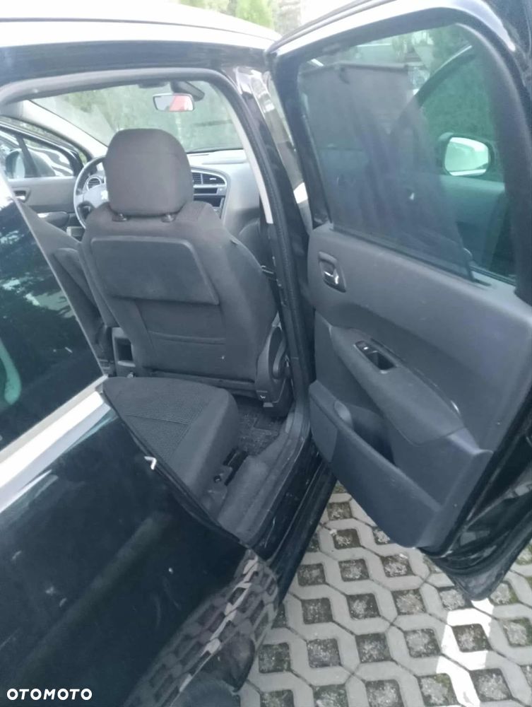 Peugeot 5008 1.6 BlueHDi Active 7os - 6