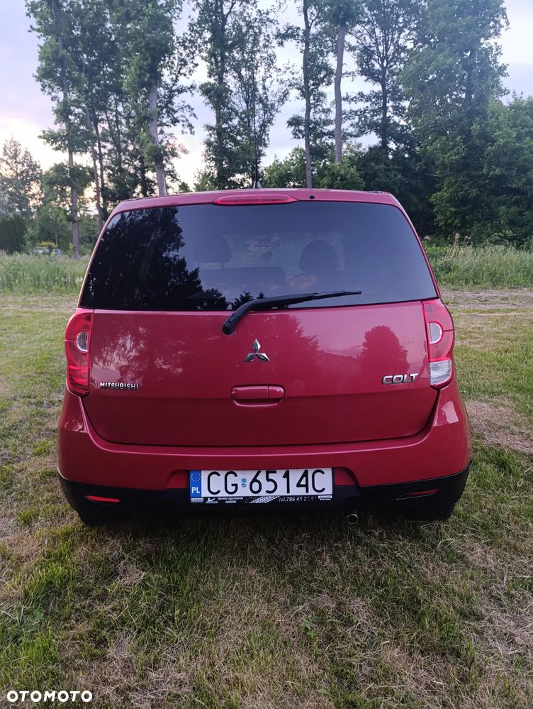 Mitsubishi Colt - 5