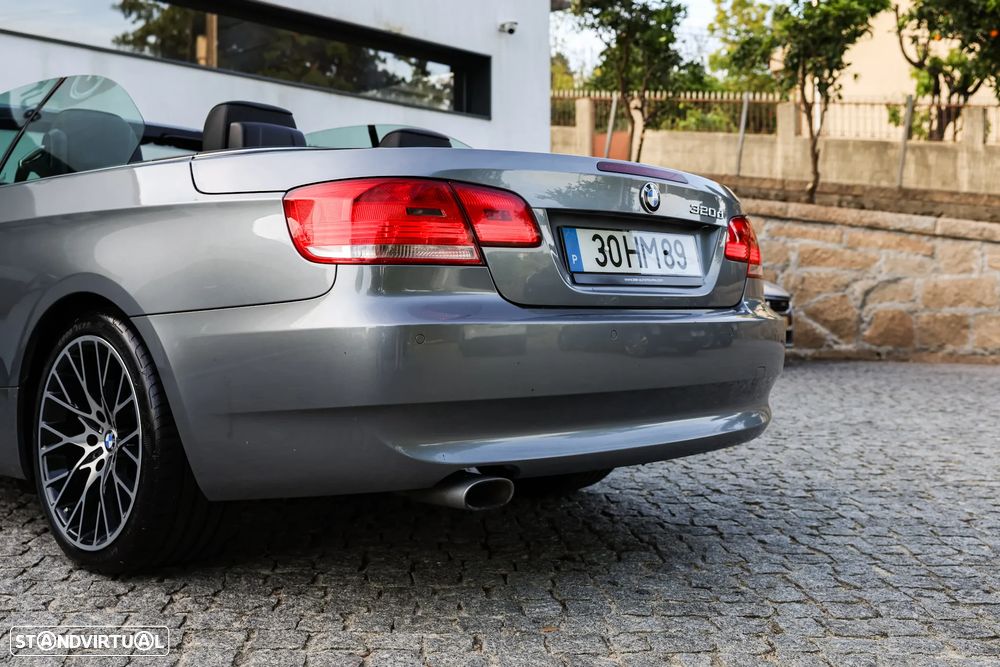 BMW 320 d Cabrio - 10