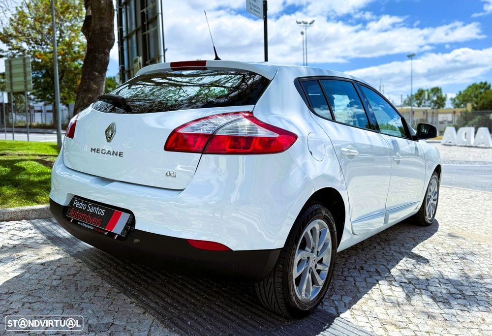 Renault Mégane 1.5 dCi Dynamique - 3