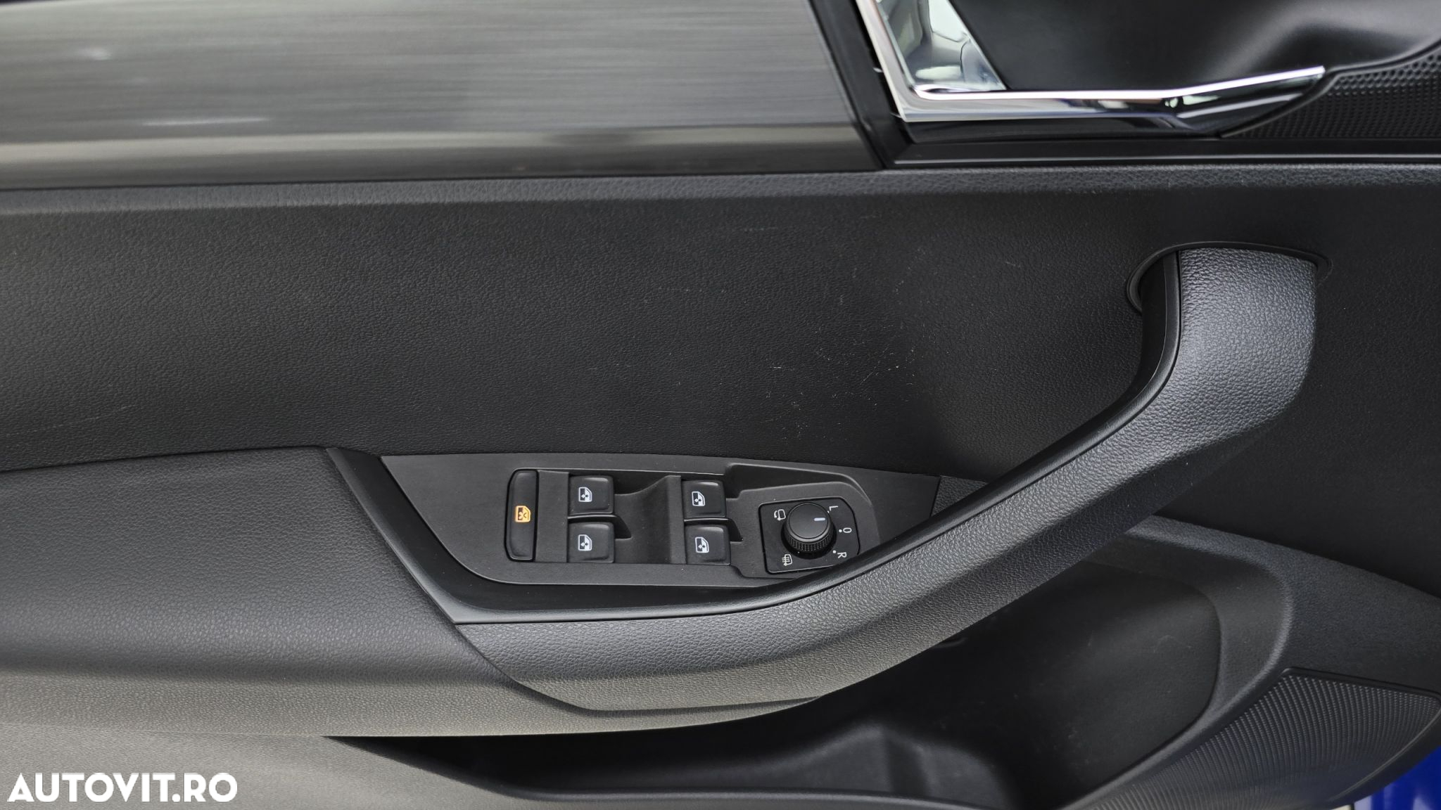 Skoda Karoq 1.6 TDI DSG Ambition - 11