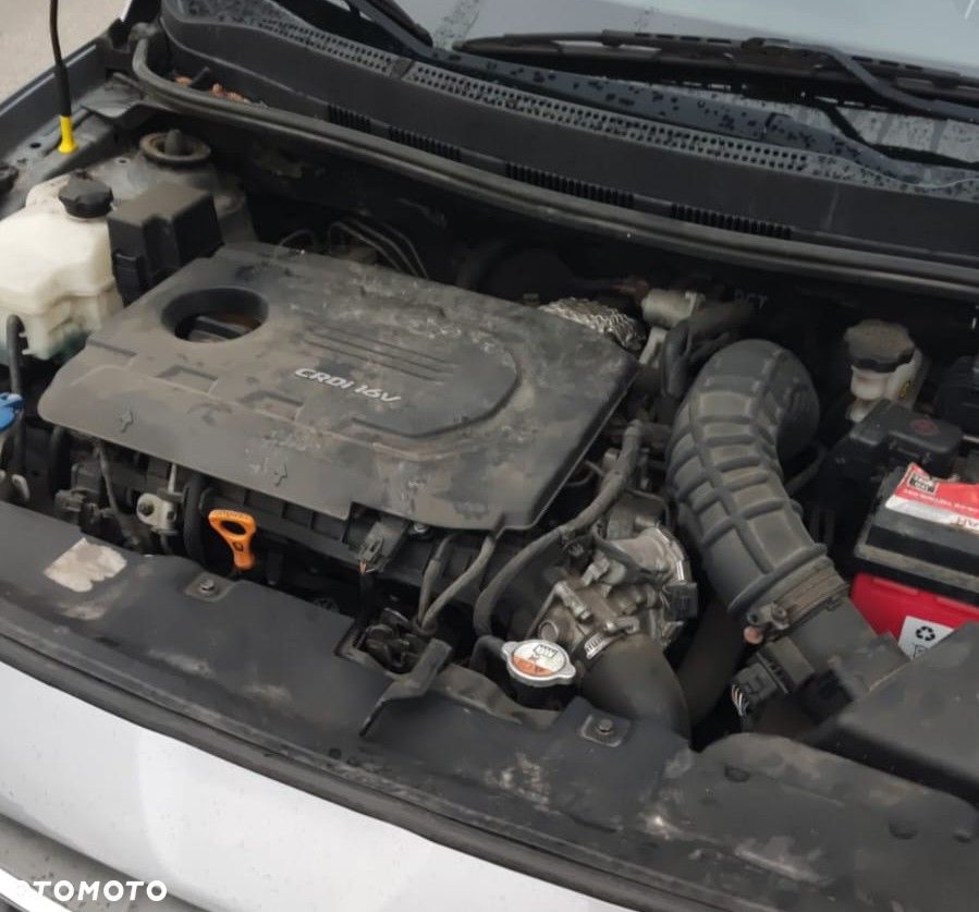 Hyundai Accent - 23