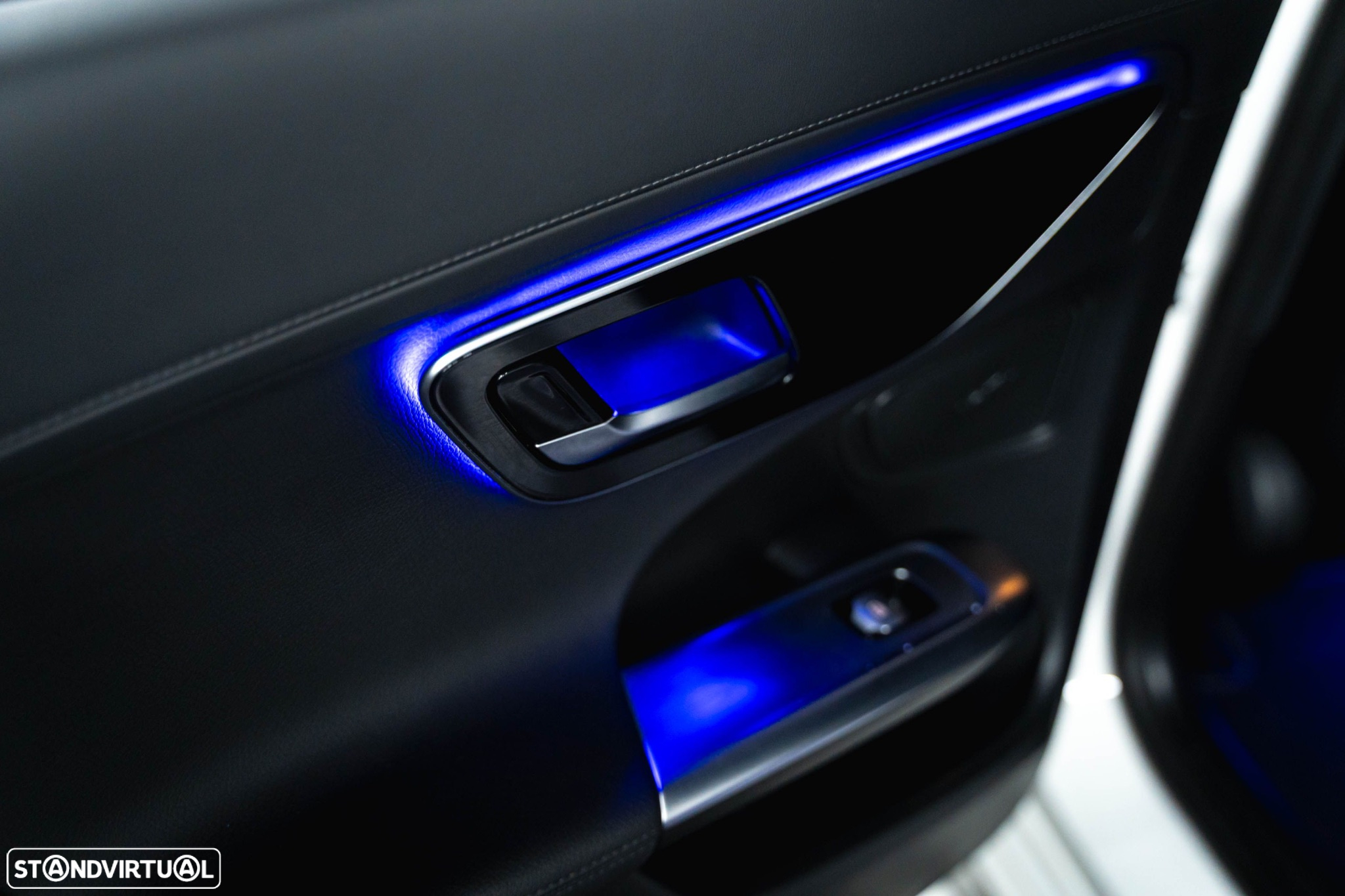Mercedes-Benz C 300 d AMG Line - 19