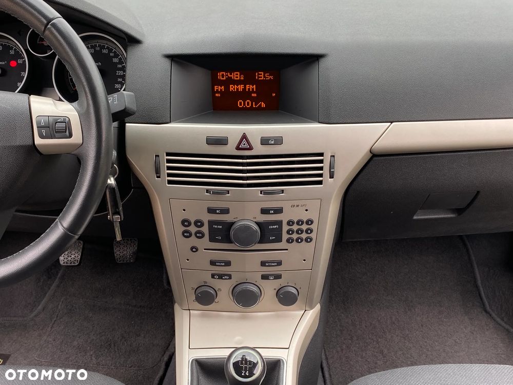 Opel Astra - 26