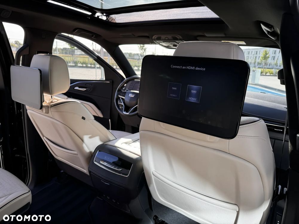 Cadillac Escalade 6.2 V8 AWD AT Platinum - 16