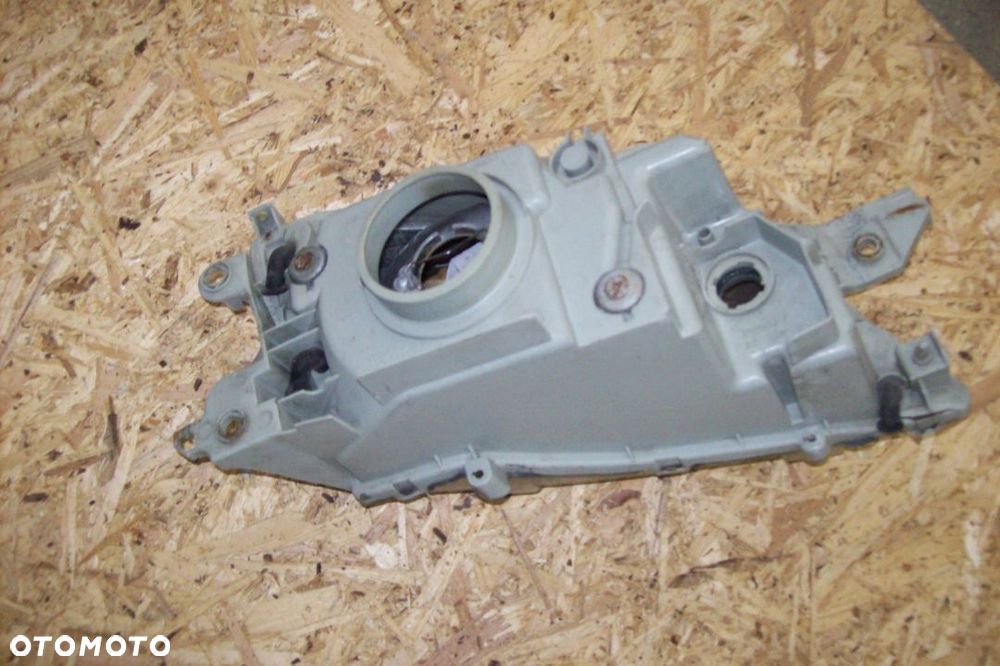 LAMPA PRZEDNIA LEWA MAZDA PREMACY LIFT - 3