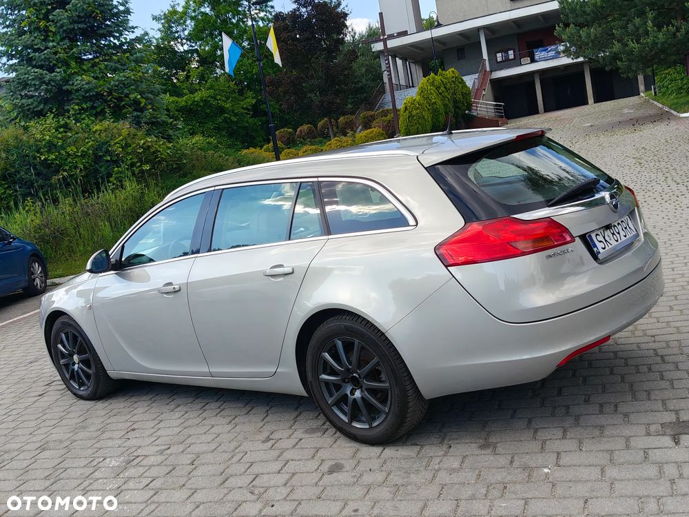 Opel Insignia - 13