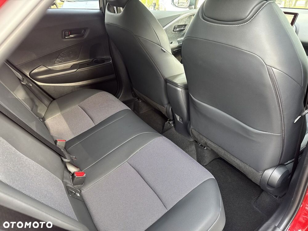 Toyota C-HR 2.0 Hybrid Dynamic Force Executive - 17