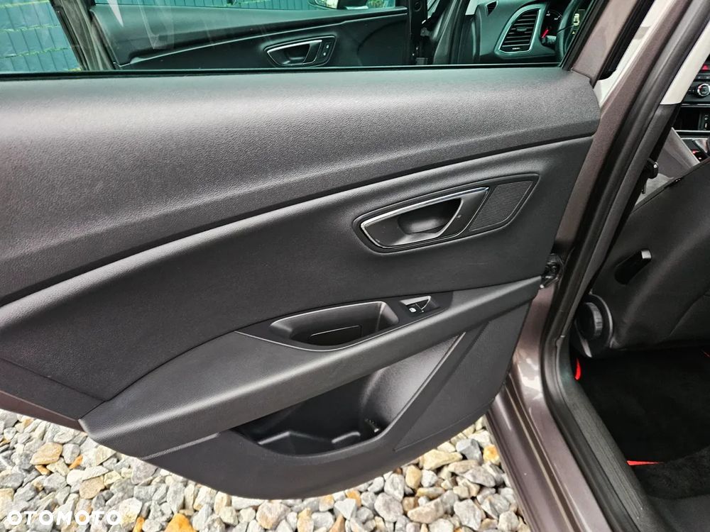 Seat Leon ST 2.0 TDI Start&Stop DSG Style - 36