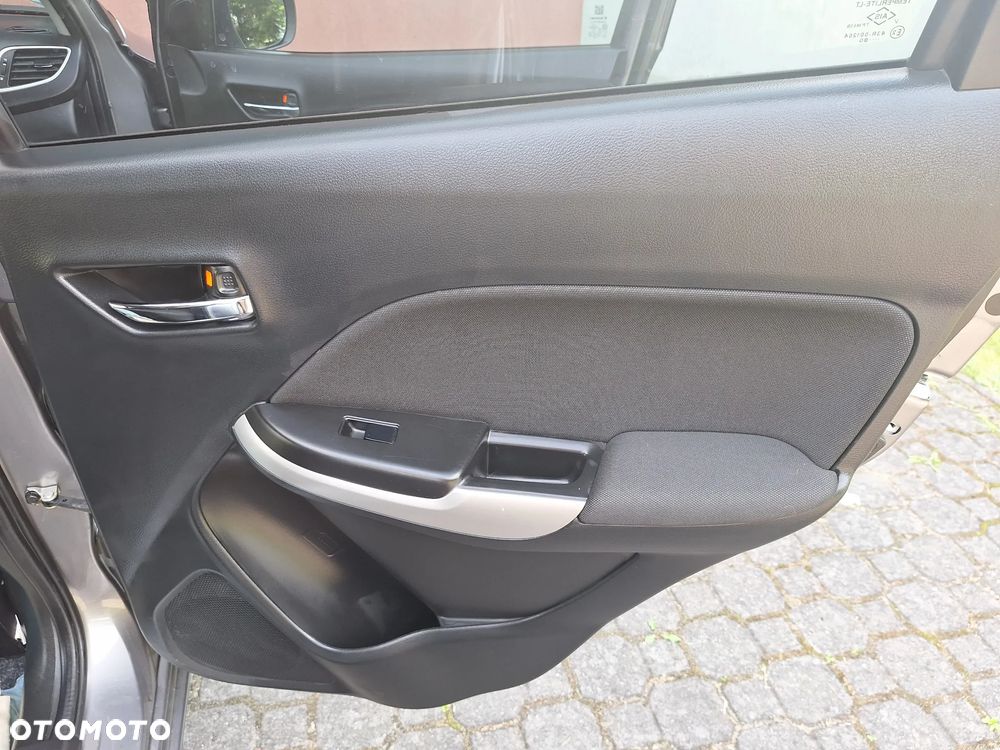 Suzuki Baleno 1.0 Boosterjet Comfort - 15