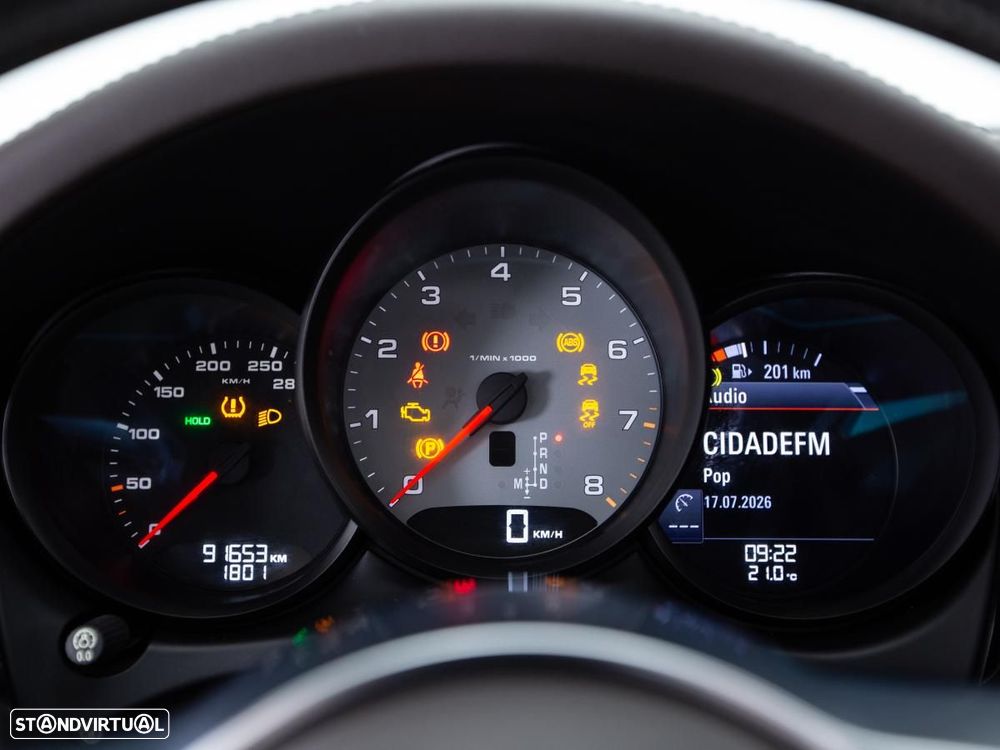 Porsche Macan S - 33