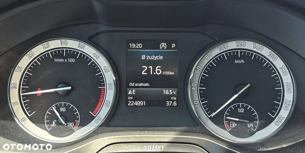 Skoda Karoq 2.0 TDI SCR 4x4 Ambition DSG - 31