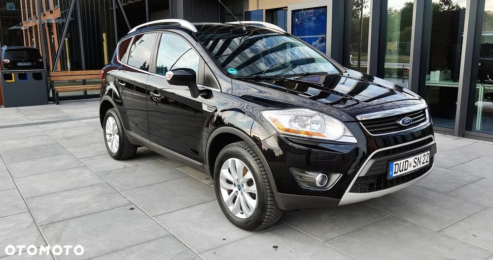 Ford Kuga 2.5 4x4 Titanium - 4