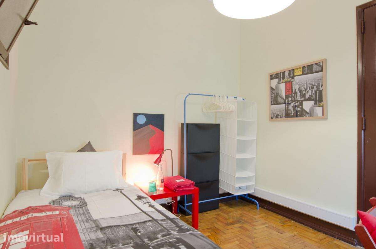 Quarto - localizado em Alcântara Lisbon - Grande imagem: 4/47